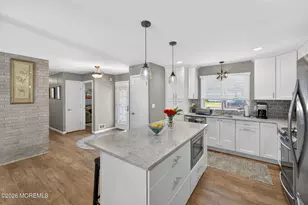 1 Traymore Rd, Freehold, NJ 07728 - Photo 7