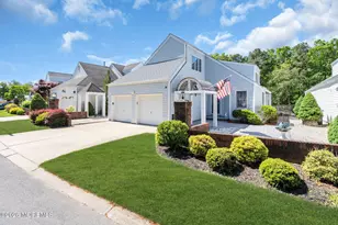 98 Longwood Dr, Manahawkin, NJ 08050 - Photo 1