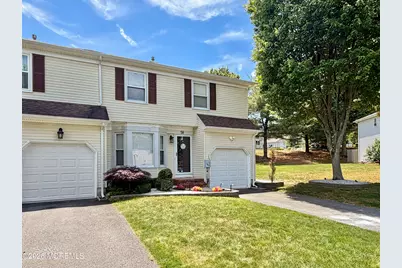 58 Carriage Lane, Englishtown, NJ 07726 - Photo 3