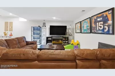 18 Waterford Way, Lincroft, NJ 07738 - Photo 37