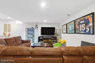 18 Waterford Way, Lincroft, NJ 07738 - Photo 37