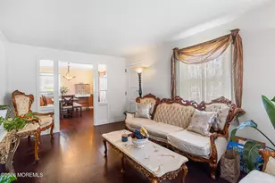 5 Schiverea Ave, Freehold, NJ 07728 - Photo 3