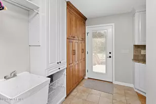 44 Walters Rd, Robbinsville Township, NJ 08691 - Photo 25