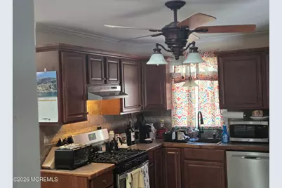 267 Seeley Avenue, Keansburg, NJ 07734 - Photo 7