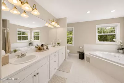 14 Heathrow Court, Marlboro Township, NJ 07746 - Photo 29