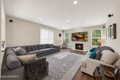 14 Heathrow Court, Marlboro Township, NJ 07746 - Photo 15