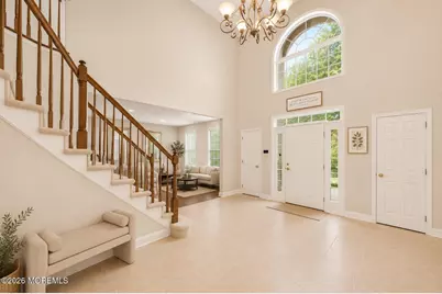 14 Heathrow Court, Marlboro Township, NJ 07746 - Photo 7