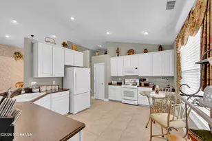 29 Nottingham Way, Jackson, NJ 08527 - Photo 7