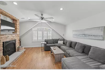 7 E Church Street, Sea Bright, NJ 07760 - Photo 21