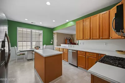 511 Skylark Drive #511, Monroe Township, NJ 08831 - Photo 17