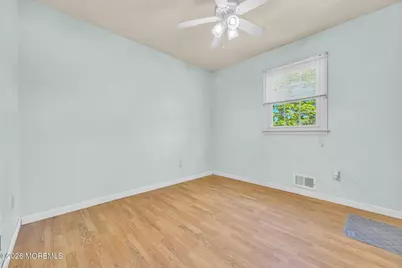 62 Warren Place, Middletown, NJ 07748 - Photo 15