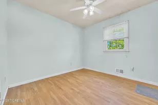62 Warren Pl, Middletown, NJ 07748 - Photo 15