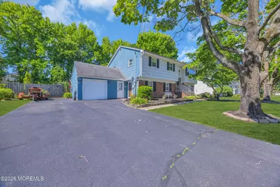 62 Warren Place, Middletown, NJ 07748 - Photo 3
