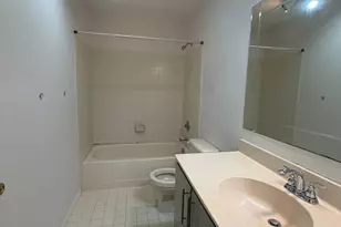 7 Stuart Dr, Freehold, NJ 07728 - Photo 27