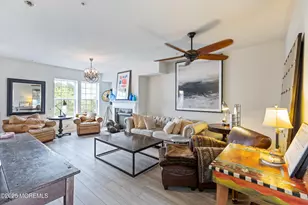 123 Beacon Ln, Eatontown, NJ 07724 - Photo 9