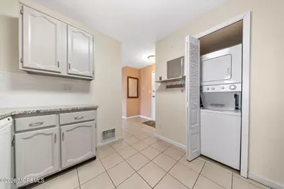 1190 W St Georges Avenue #C43, Linden, NJ 07036 - Photo 15