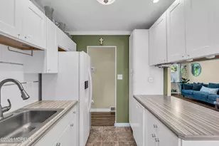 39 Monroe St, Keyport, NJ 07735 - Photo 13