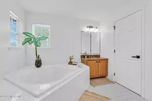 53 N Sailors Quay Dr, Brick, NJ 08723 - Photo 37