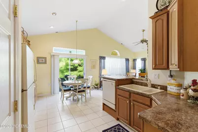 99 Eleanor Road, Manchester Township, NJ 08759 - Photo 17