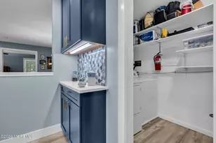 364 Mayfair Pl, Morganville, NJ 07751 - Photo 13