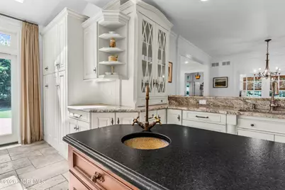 2 Falcon Ridge Circle, Holmdel, NJ 07733 - Photo 11