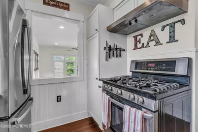 81 7th Avenue, Atlantic Highlands, NJ 07716 - Photo 9