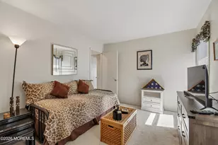 61 Charles Dr, Tinton Falls, NJ 07753 - Photo 25