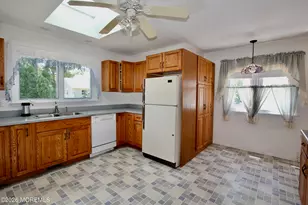 226 Highland Ave, Neptune Township, NJ 07753 - Photo 11