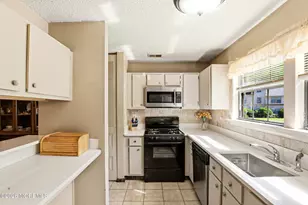1206 Dahlia Ct, Jackson, NJ 08527 - Photo 5