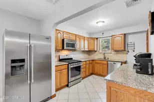 465 Ellen St, Union Township, NJ 07083 - Photo 7