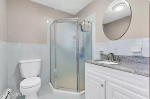 465 Ellen St, Union Township, NJ 07083 - Photo 15