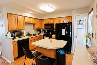 17 Abby Road, Farmingdale, NJ 07727 - Photo 7