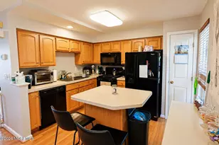 17 Abby Road, Farmingdale, NJ 07727 - Photo 7