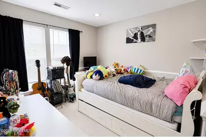 17 Abby Road, Farmingdale, NJ 07727 - Photo 9