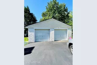 83 Barkalow Avenue, Freehold, NJ 07728 - Photo 13