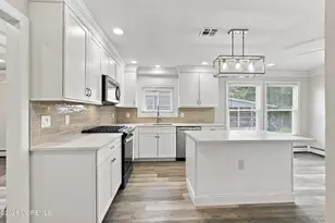 200 Port Royal Dr, Toms River Township, NJ 08757 - Photo 13