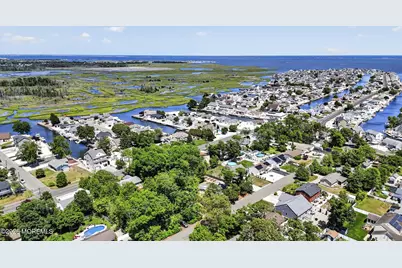 705 Nautilus Boulevard, Forked River, NJ 08731 - Photo 9
