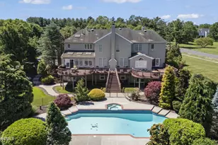 201 Jerry Ct, Manalapan Township, NJ 07726 - Photo 15