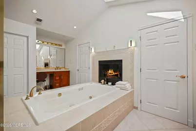 201 Jerry Court, Manalapan Township, NJ 07726 - Photo 37