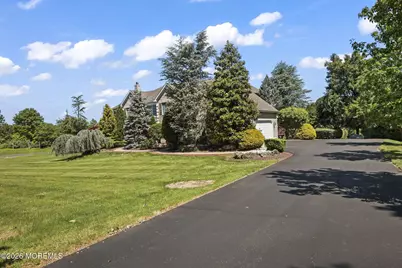 201 Jerry Court, Manalapan Township, NJ 07726 - Photo 63