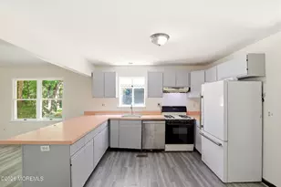 1305 Marshall St, Lakewood, NJ 08701 - Photo 7