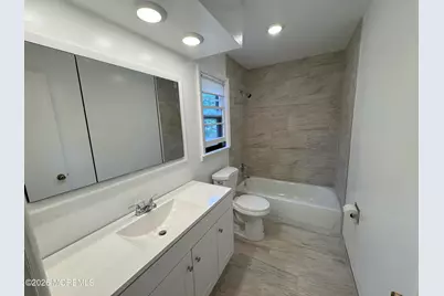 26 Sherwood Drive, Freehold, NJ 07728 - Photo 3