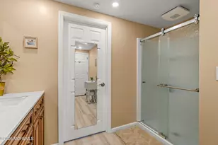 251 Arlington Dr, Fords, NJ 08863 - Photo 19