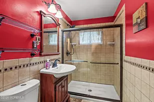 251 Arlington Dr, Fords, NJ 08863 - Photo 15