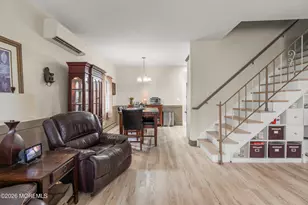251 Arlington Dr, Fords, NJ 08863 - Photo 9