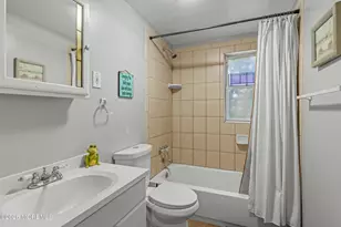 251 Arlington Dr, Fords, NJ 08863 - Photo 25