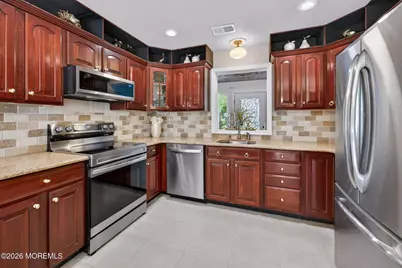 11 Inwood Place, Aberdeen Township, NJ 07747 - Photo 13