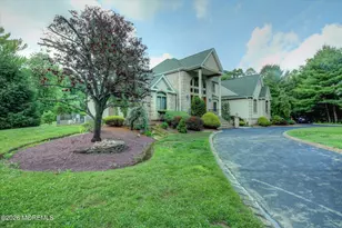 7 McCampbell Rd, Holmdel, NJ 07733 - Photo 33