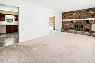 706 Hillside Avenue, Pine Beach, NJ 08741 - Photo 5