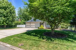 2003 Finderne St, Oakhurst, NJ 07755 - Photo 49